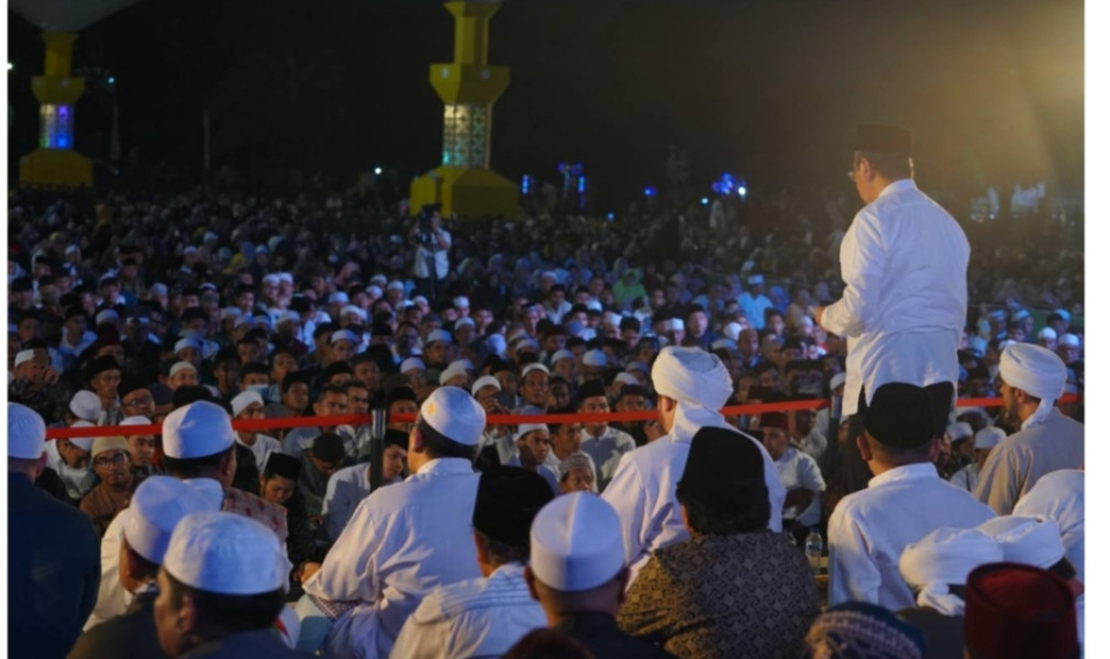 Pemprov Riau Gelar Maulid Akbar, Ribuan Warga Penuhi Masjid Raya Annur