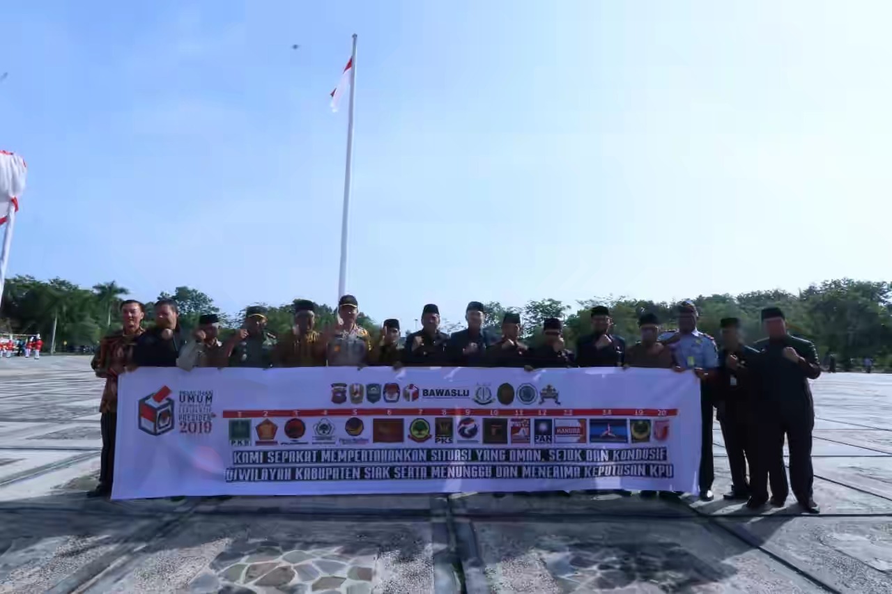 Bupati Siak Pimpin Upacara Hari Otonomi Daerah ke XXIII