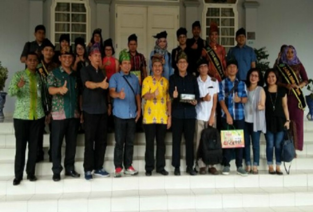 Bupati Instruksikan ASN Siak Pakai Tanjak Setiap Kamis dan Jumat