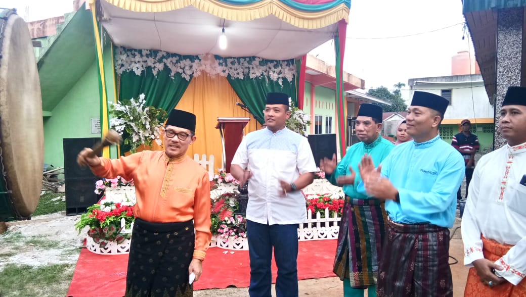 Pasiter Kodim 0320/Dumai Hadiri Pembukaan Festival Lampu Colok