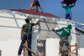 Mengukir Bakti di Tapak Perbatasan: Satgas TMMD 129 Bojonegoro dan Warga Kesongo Menyatu Membangun Rumah Doa