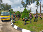 Sinergitas Kodim 0320/Dumai dan PHR, Gotong Royong Bersihkan Area Lapangan Garuda