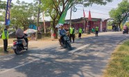 Dedikasi Satlinmas Kesongo Kawal Bazar UMKM TMMD 129 Bojonegoro
