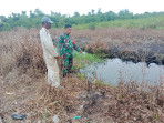 Sertu Mahyudin Edukasi Warga Purnama tentang Bahaya Membakar Lahan