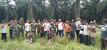 Babinsa dan PPL Terjun ke Lapangan, Penyuluhan Pertanian di Tanjung Penyebal