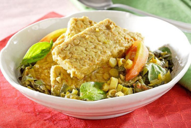 Resep Tempe Bumbu Woku Pedas Gurih, Lauk Makan Sehari-hari