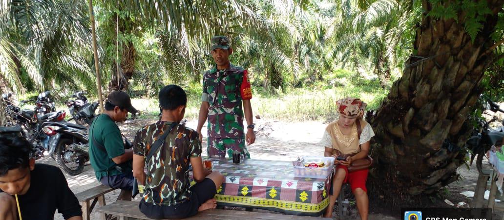 Babinsa Gurun Panjang Laksanakan Sosialisasi Pencegahan Karhutla