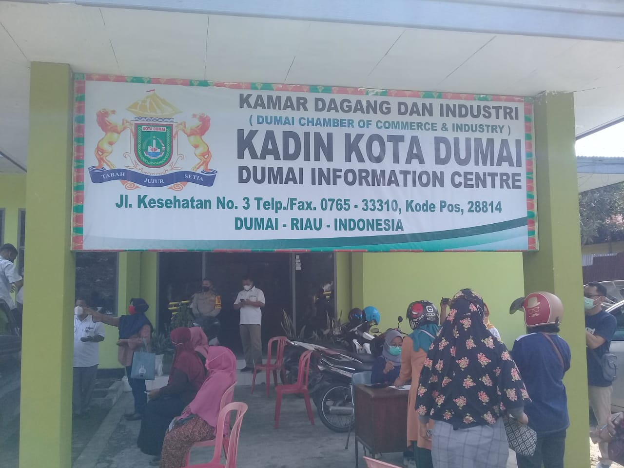 Kadin Bersama  Bulog Dumai Gelar Pasar Murah