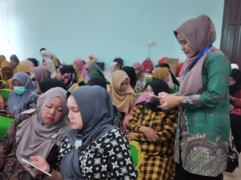 Cegah Stunting di Inhil, DP2KBP3A Inhil Laksanakan Bimtek dan Pelatihan Bagi TPK Kecamatan