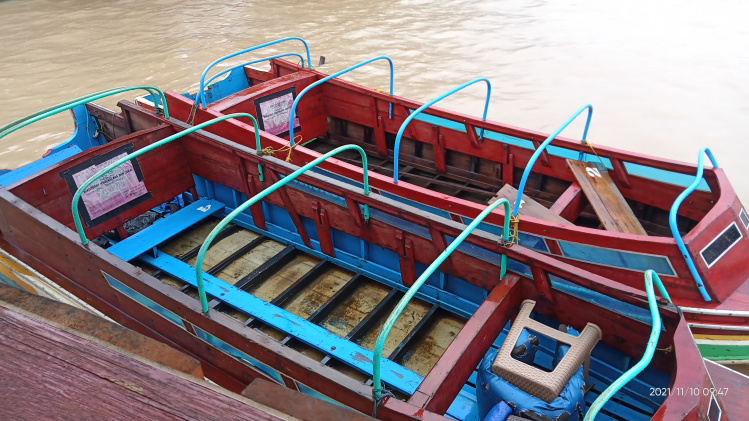 KPPBC Tembilahan Sita 62 Karton Rokok Ilegal Beserta 2 Unit Speedboat 40PK