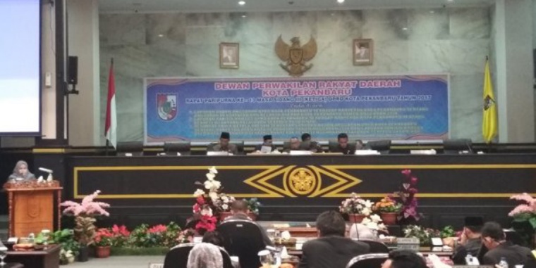 DPRD Sahkan Ranperda PTSP Jadi Perda Kota Pekanbaru