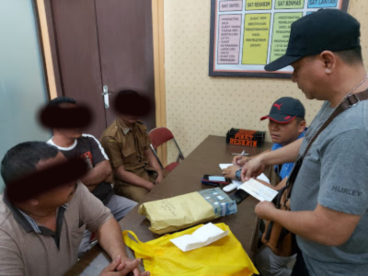 Plt Kadis Perkim Labuhanbatu Terkena OTT oleh Polda Sumut Bersama Dua Rekannya