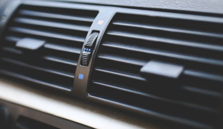 Tanda-tanda Filter AC Mobil Harus Diganti