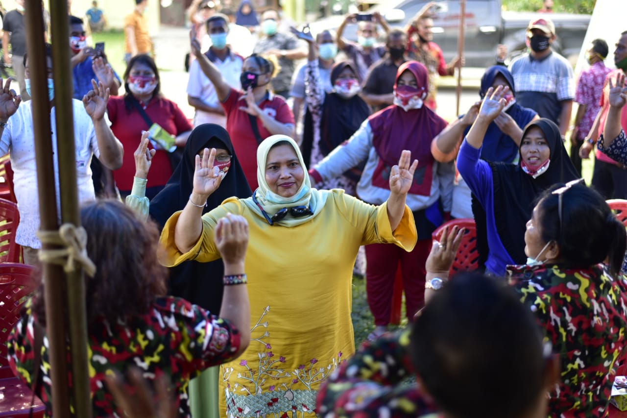 Kampanye Sepanjang Jalan Gajah Mada Duri, Kasmarni disebut Calon Bupati Paling Digemari dan Dicintai