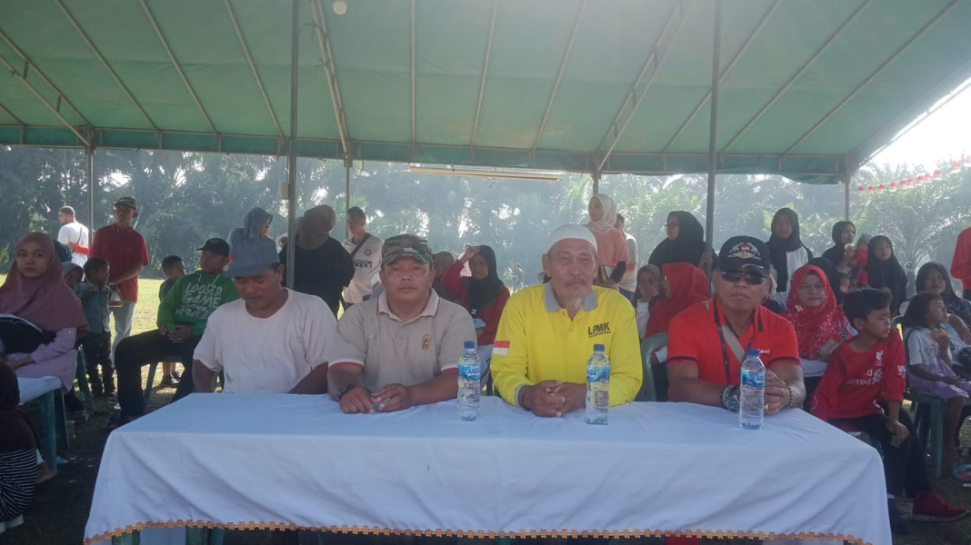 Sertu Sareh Hadir Dalam Pelaksanaan Gerak Jalan Santai