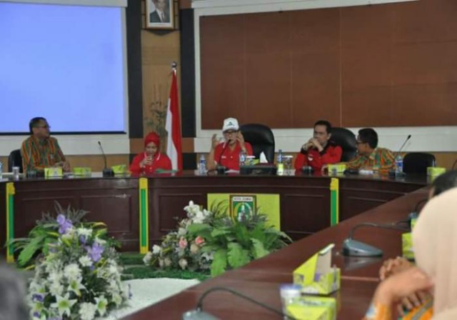 Walikota Dumai Lepas 115 Peserta KTNA Penas Di Aceh