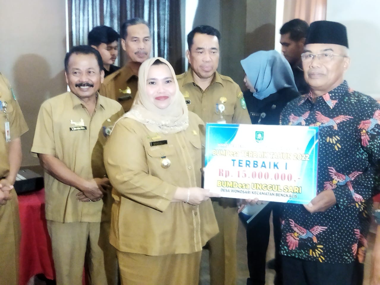 Bupati Kasmarni Hadiri Buka Sosialisasi Aplikasi 