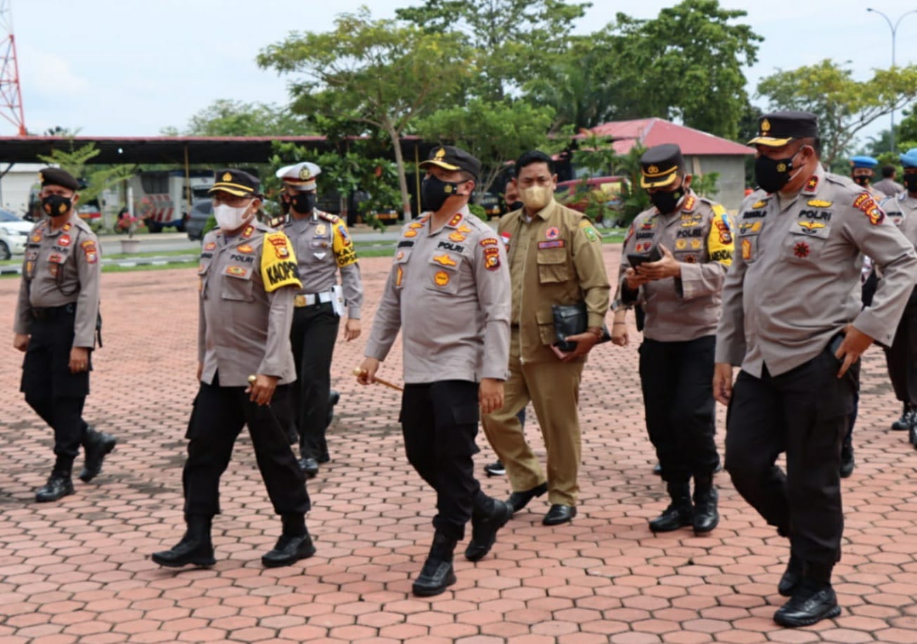 Kapolda Riau Gelar Patroli Udara Pantau Aktifitas Ilegal Logging di Rohil