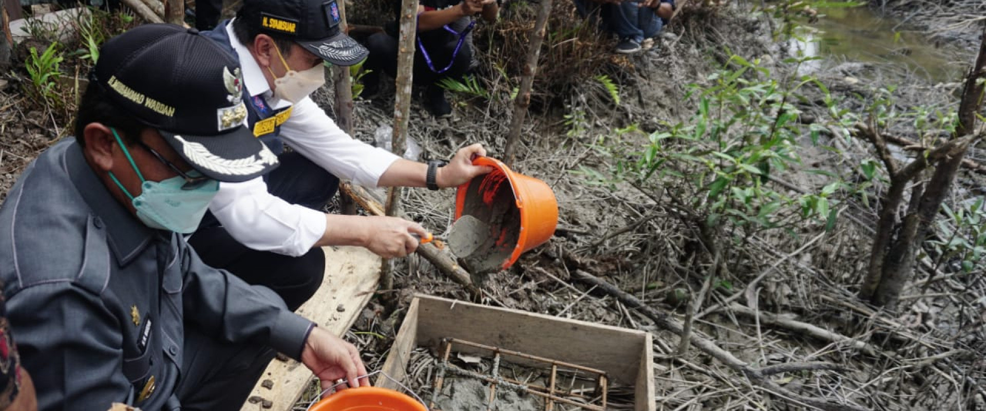 Gubri Letakan Batu Pertama Relokasi RLH di Tanah Merah