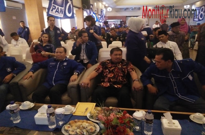 Bupati Bengkalis hadiri Pelantikan DPC Dan Dprt PAN di Kecamatan Mandau