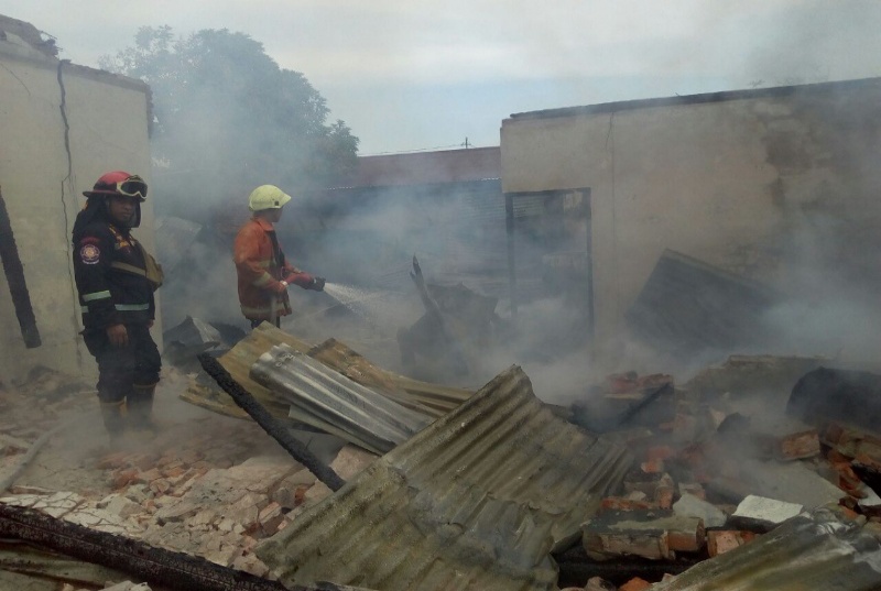 Pergi Sholat Id, Salah satu Rumah Warga Duri Ludes Dilalap Api
