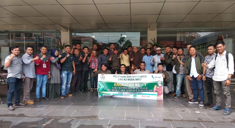 Ketua Ahli K3 Riau Tutup Pelatihan Ahli K3 Muda