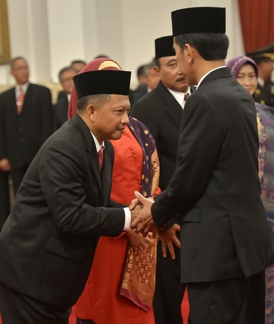 Presiden Joko Widodo Resmi Melantik Tito Karnavian Menjadi Kapolri