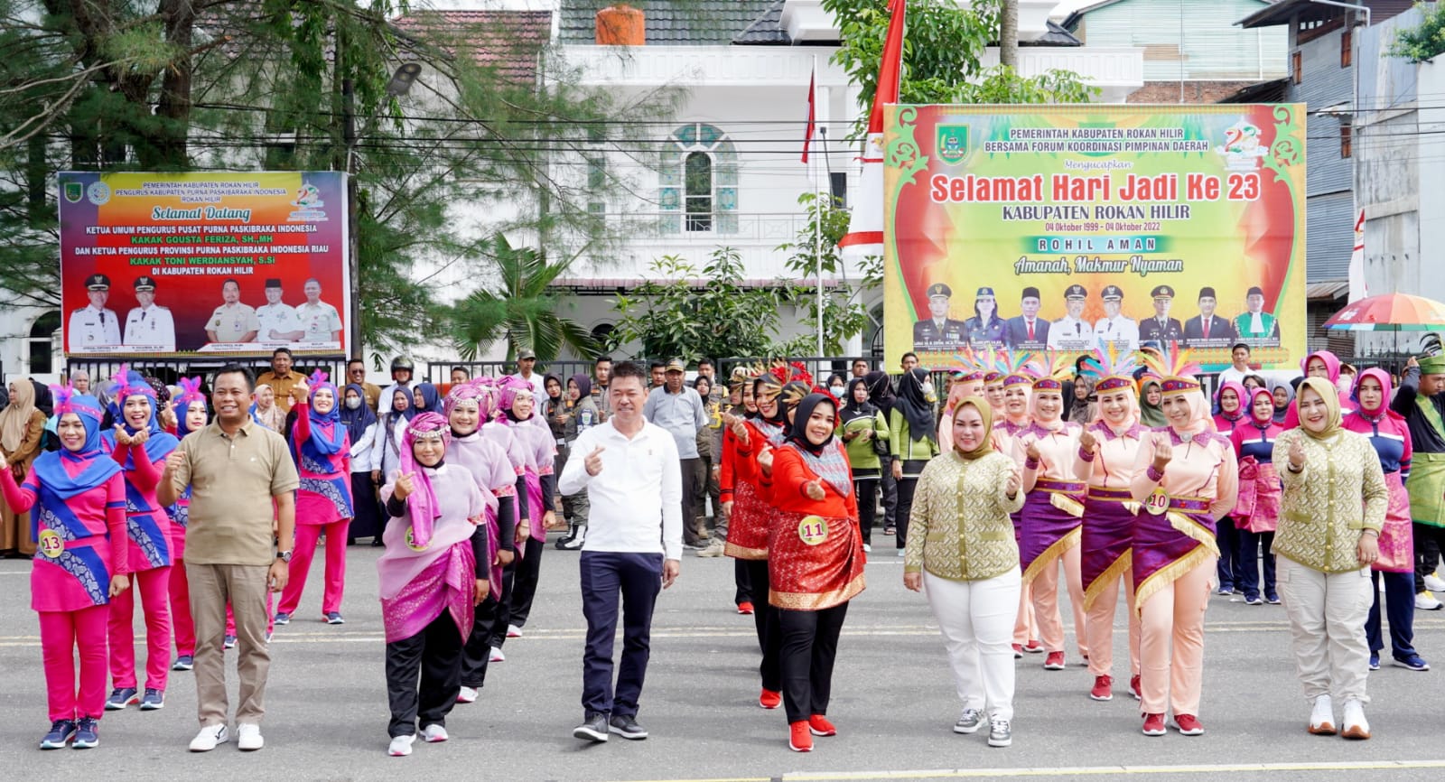 Bupati Rohil Buka Lomba Senam Kreasi Meriahkan HUT Rohil ke- 23