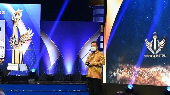 Gubernur Kepri Terima Anugerah Indonesia Award 2021