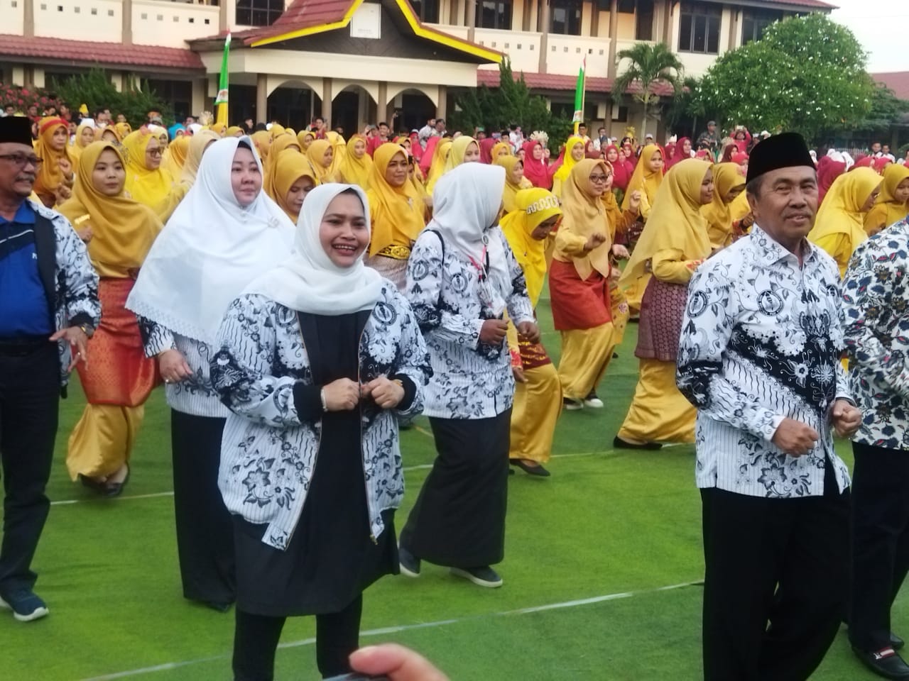 Gubri Buka Jambor HUT PGRI ke 77 di Duri