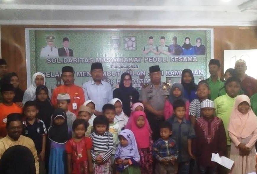 ORSOS SMPS Santuni 50 Anak Yatim dan Fakir Mikin