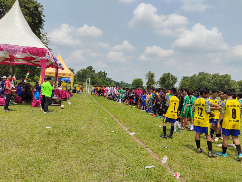 Turnamen Sepakbola U-11 dan U-13 Teduh Cup XV Piala Sri Rupat Indah Resmi Dibuka