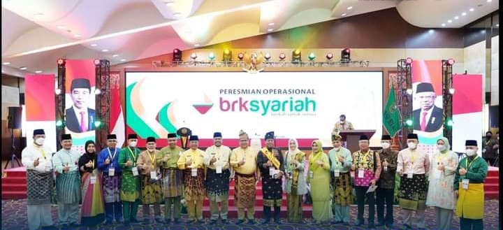 Bupati Inhil Hadiri Peresmian Operasional BRK Syariah