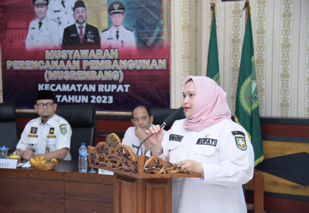 Buka Musrenbang Kecamatan Rupat, Kasmarni  Tegaskan Pembangunan Proyek Strategis Dilanjutkan