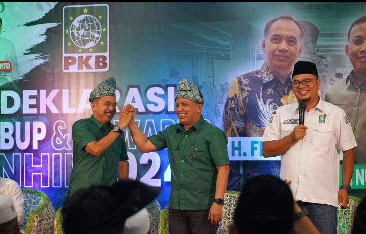 Diboyong Ratusan Simpatisan, Ferry-Dani Akhirnya Terdaftar sebagai Calon Bupati/Wabup Inhil