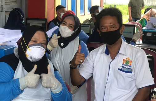 Kadin Inhil Bantu Tangani Pencegahan Covid-19 dengan Vaksinasi