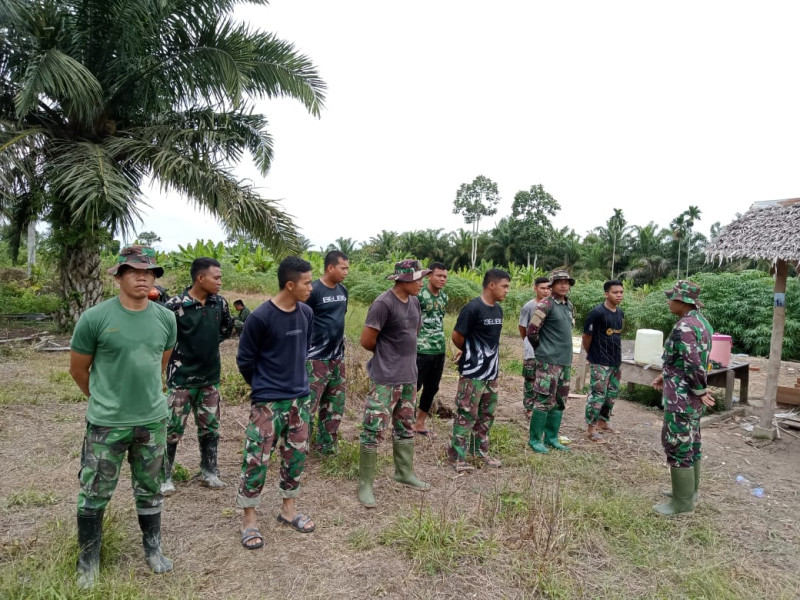 TMMD ke 117, Lettu Mujiono Memimpin Pasukan Untuk Apel Persiapan