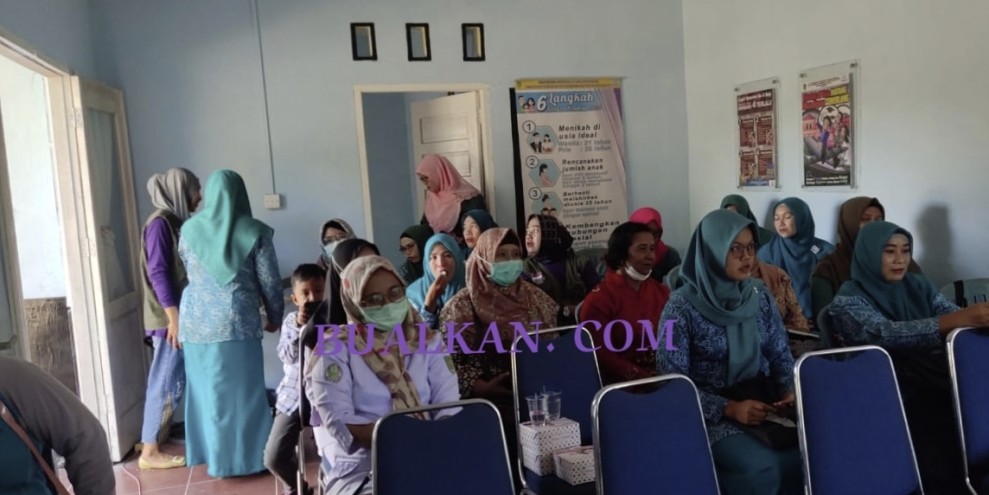 Antusias Masyarakat Terima Orientasi TPK Oleh Para Kader