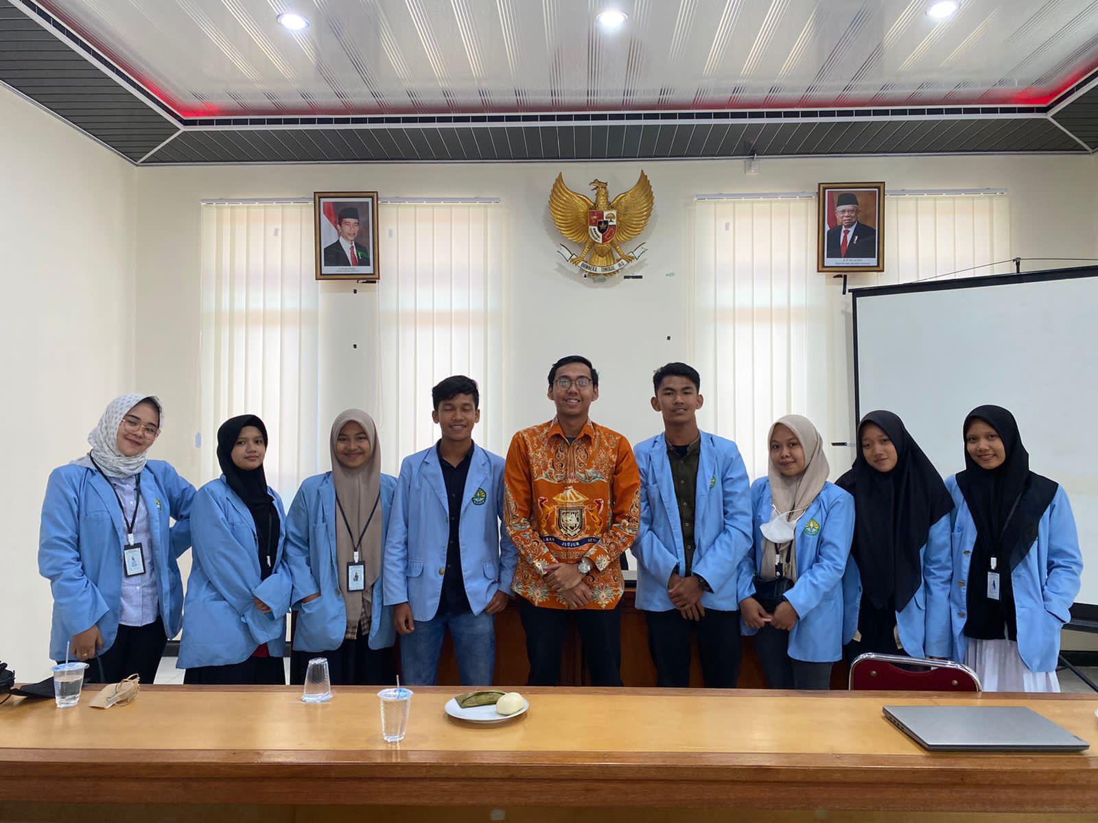 Tim Kukerta BK UNRI Pambang Baru Bekerjasama dengan KADIN Kabupaten Bengkalis Kembangkan UMKM