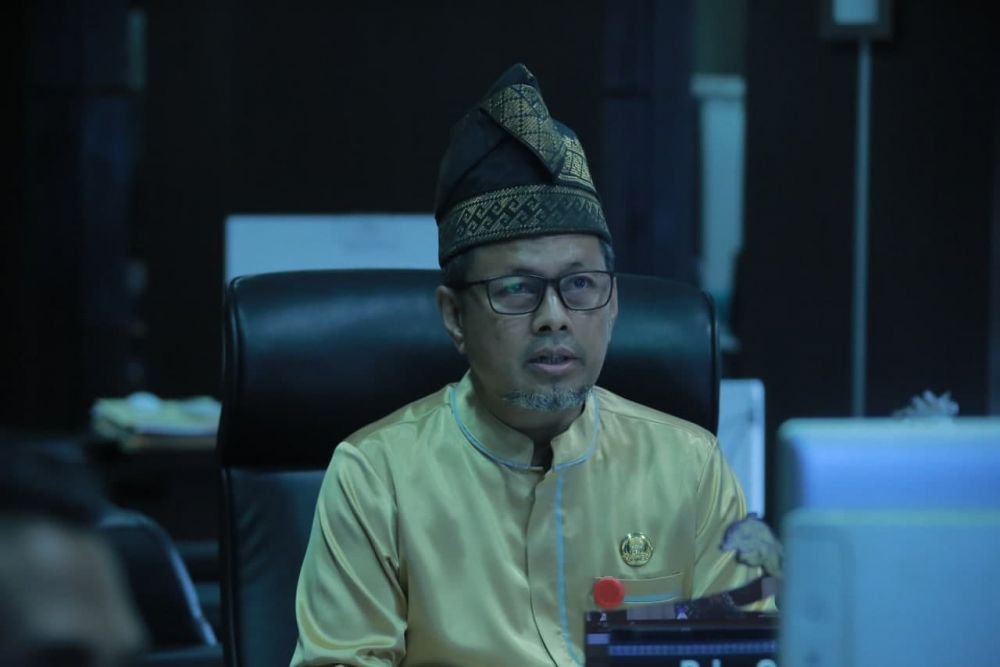 Pj Sekdaprov Riau Buka Kegiatan Dialog Penanggulangan Pandemi COVID-19
