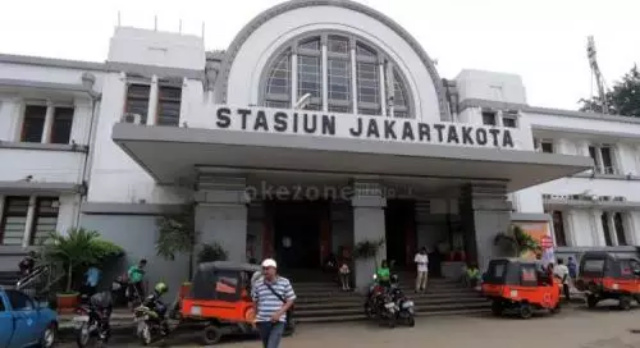 Stasiun Jakarta Kota, Peninggalan Berharga Belanda untuk Batavia