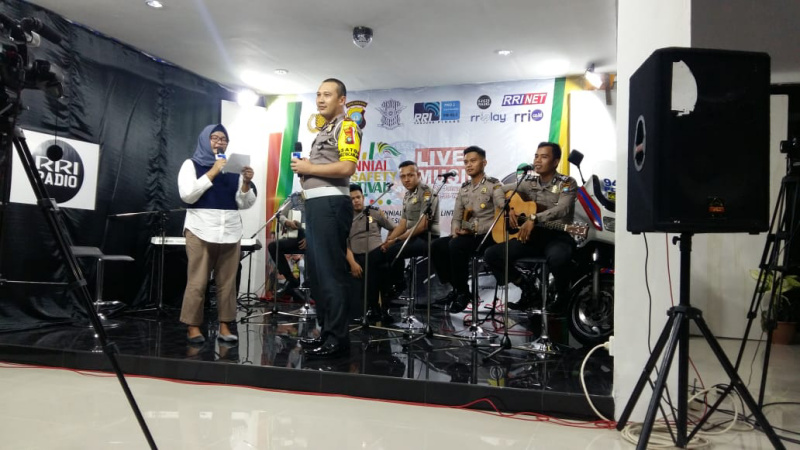 Polres Tanjungpinang Gelar Live Show Perfomance Bhayangkara Band