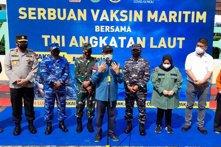 Gubri Bersama TNI AL Gelar Serbuan Vaksin di Pulau Terluar Indonesia