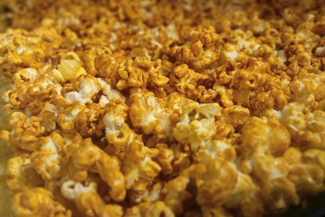 Resep Popcorn Caramel ala Bioskop, Hasilnya Mekar dan Antigosong