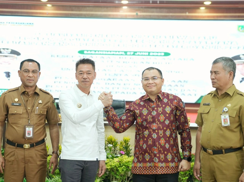 Bupati Rokan Hilir Afrizal Sintong, SIP Buka Sosialisasi Penerimaan Mahasiswa Program S2 Lancang Kuning