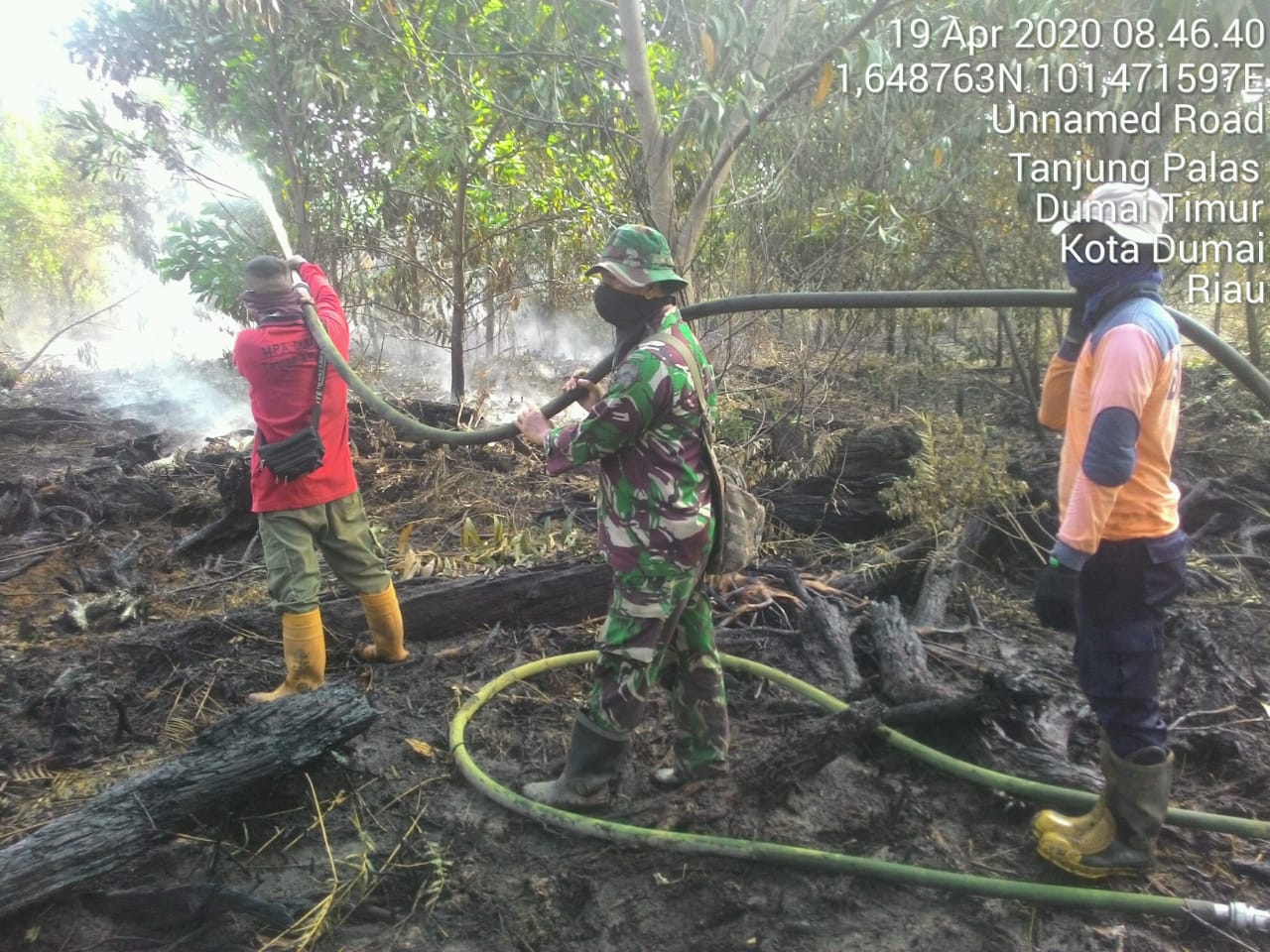 Sejumlah Titik Asap Ditemukan, Satgas Karhutla Laksanakan Pendinginan