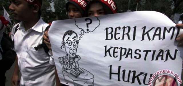 Pemko Pekanbaru dan Pemprov Riau Saling Bantah Soal Gaji Guru Bantu