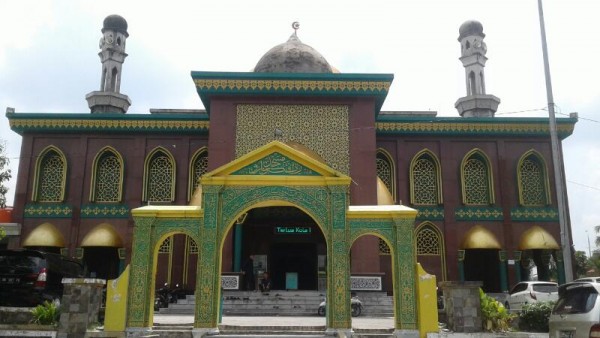 Masjid Raya Pekanbaru Hadirkan Imam dari Timur Tengah