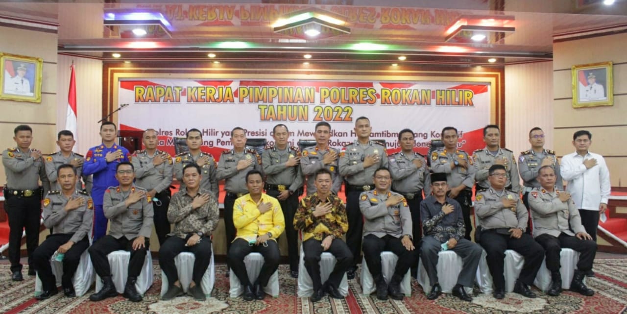 Buka Rakerpim 2022, Kapolres Rohil Minta Personil Mampu Imbangi Era Digitalisasi