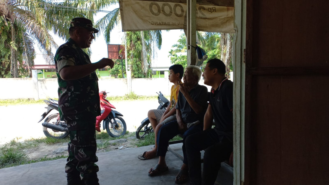 Serda Roni Sandra dan Security Pertamina Melaksanakan Binter